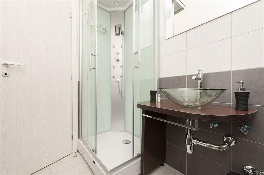 De Guestibus Hotel Rome Bagian luar foto