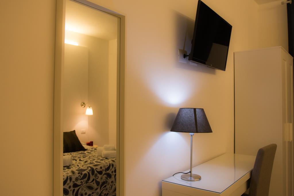 De Guestibus Hotel Rome Bagian luar foto
